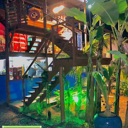 Dom Eco Hostel Containers Sao Sebastiao  Exterior photo