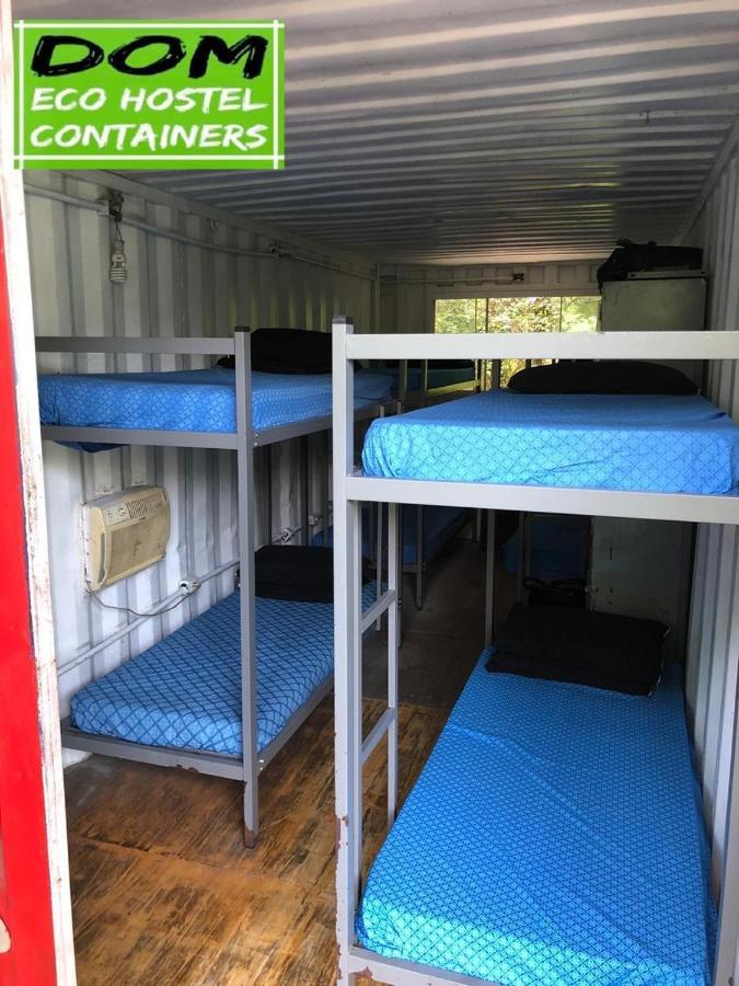 Dom Eco Hostel Containers Sao Sebastiao  Exterior photo